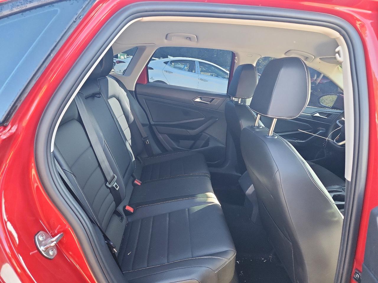 2024 VOLKSWAGEN JETTA photo 19