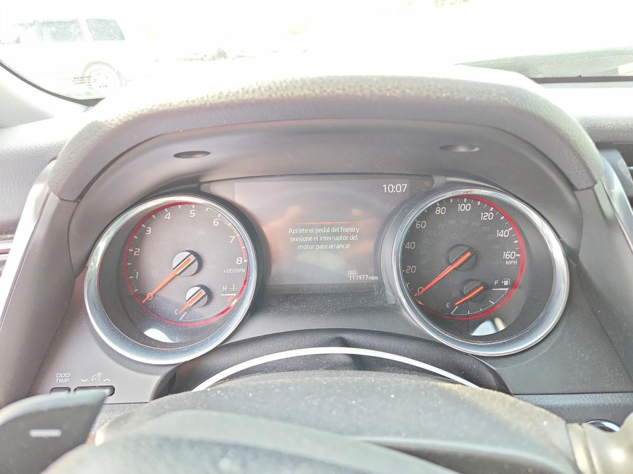 2019 TOYOTA CAMRY XSE photo 17