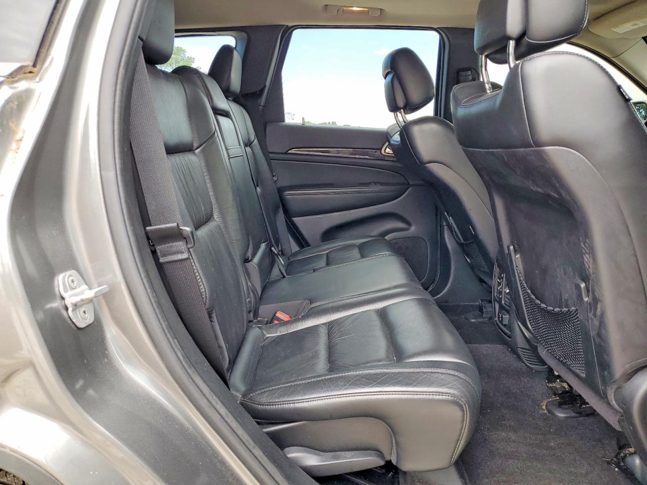 2011 JEEP GRAND CHEROKEE LAREDO photo 21