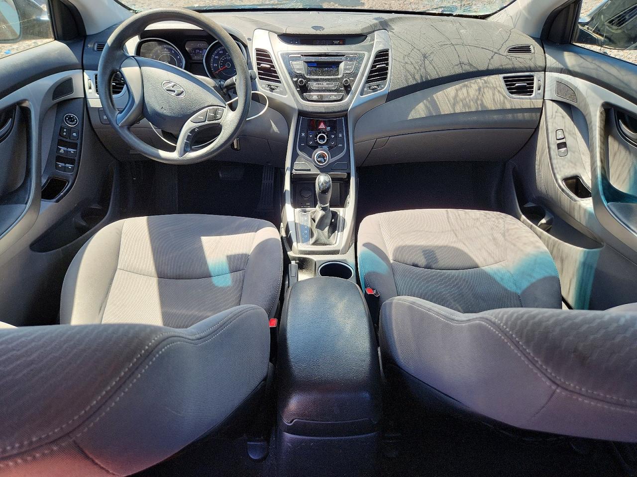 2014 HYUNDAI ELANTRA SE photo 22