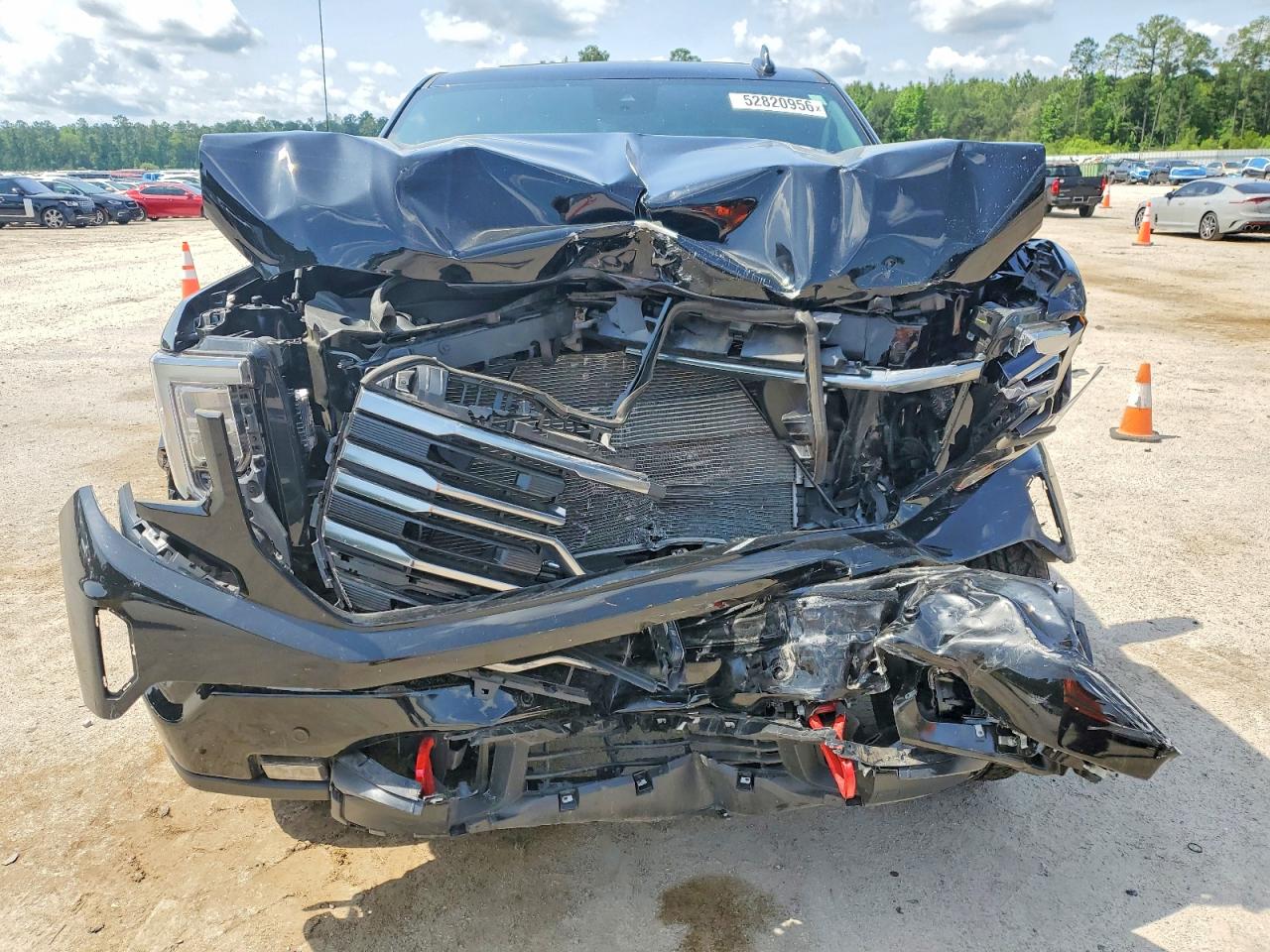 2025 GMC SIERRA K1500 AT4 photo 21