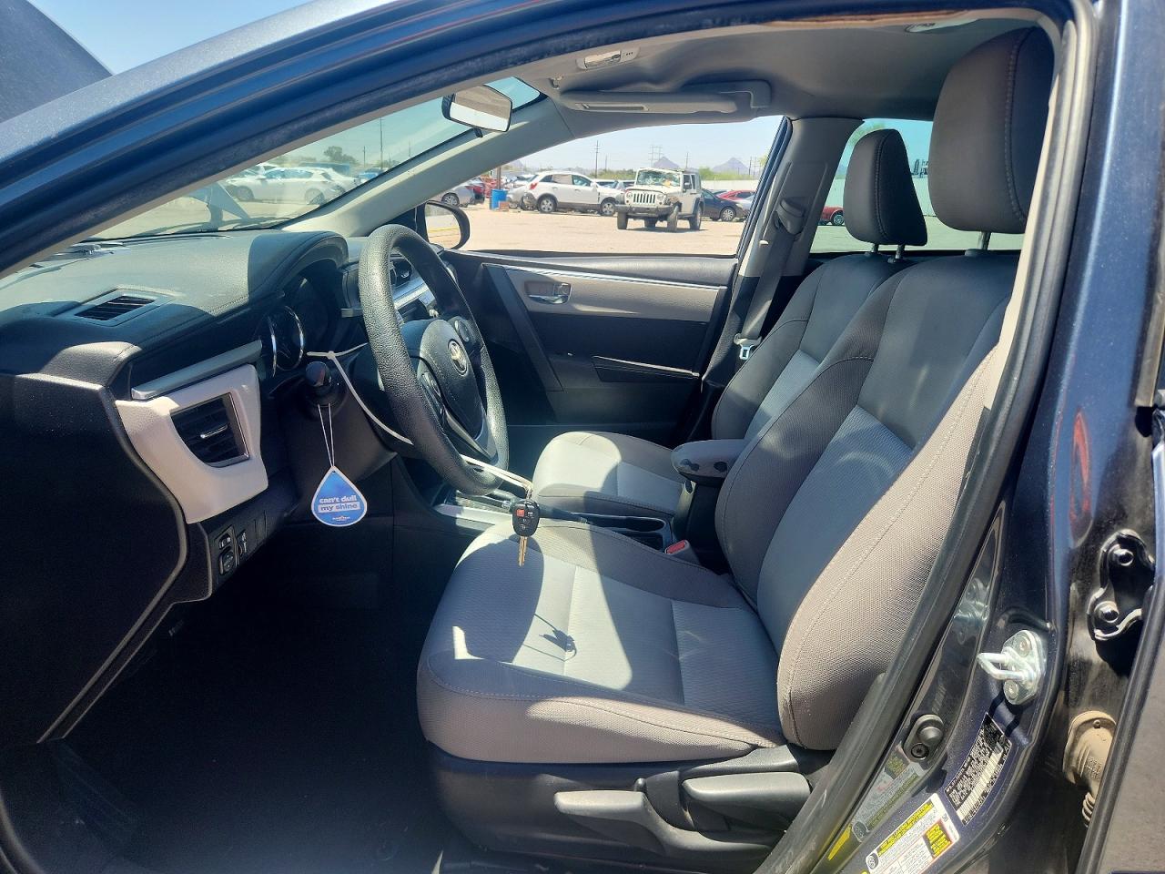 2016 TOYOTA COROLLA LE photo 19