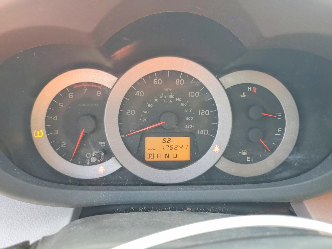 2012 TOYOTA RAV4 BASE photo 17