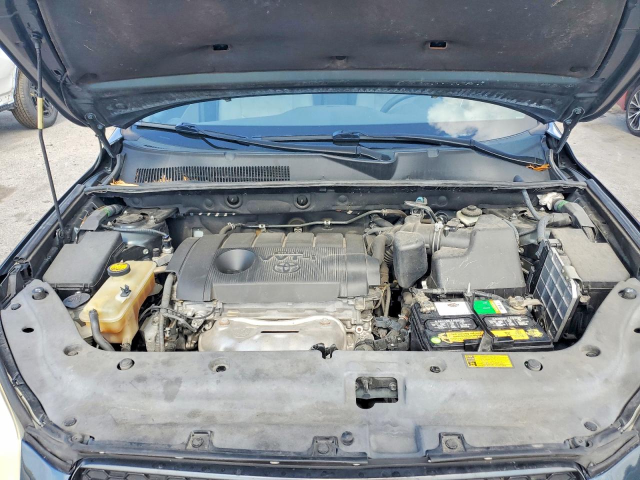 2012 TOYOTA RAV4 BASE photo 21