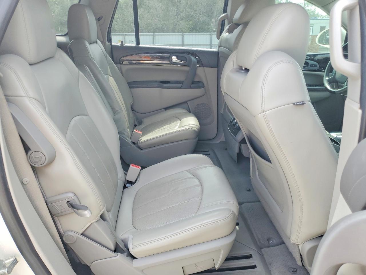 2014 BUICK ENCLAVE photo 31