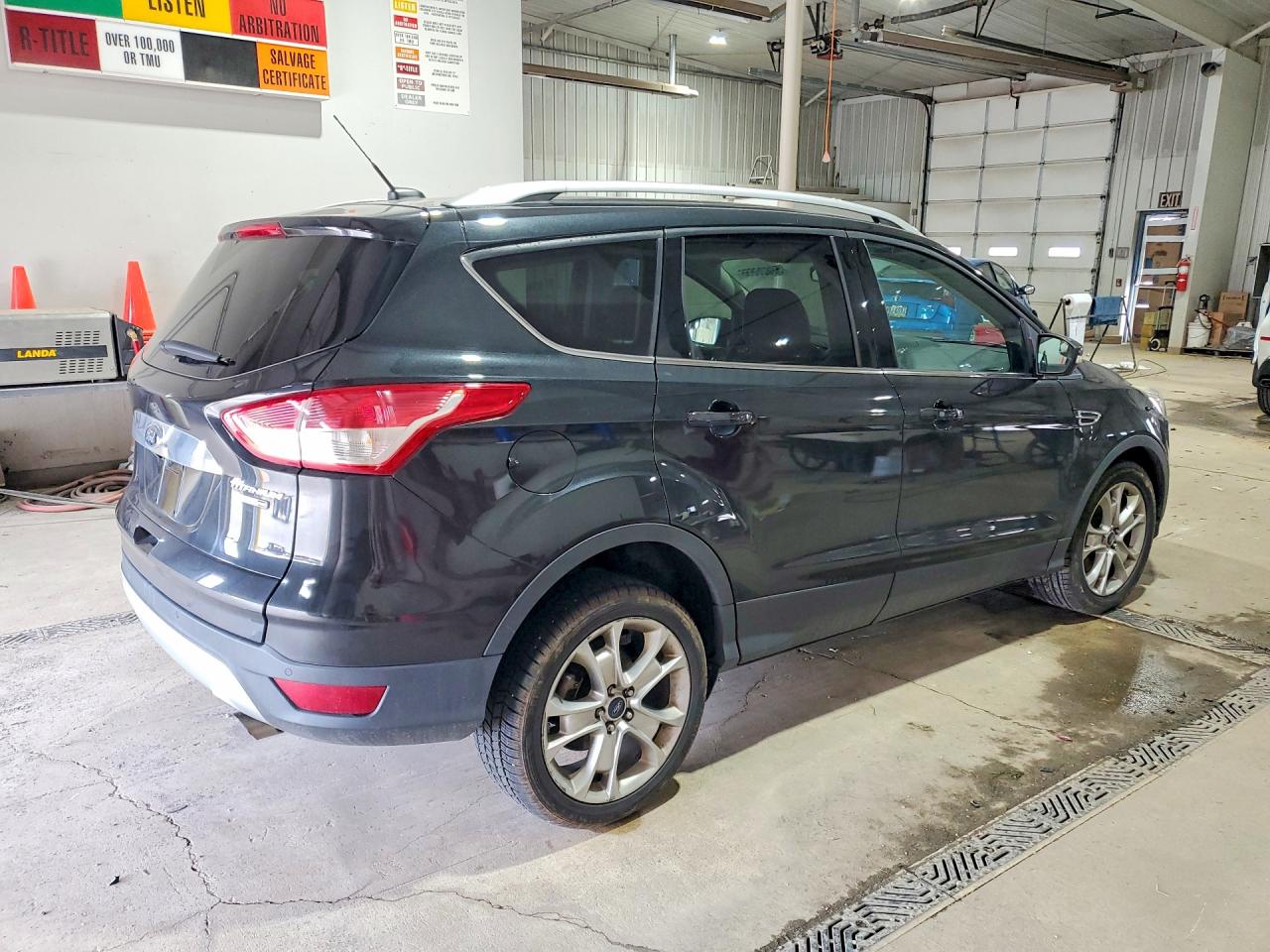 2015 FORD ESCAPE TITANIUM photo 5