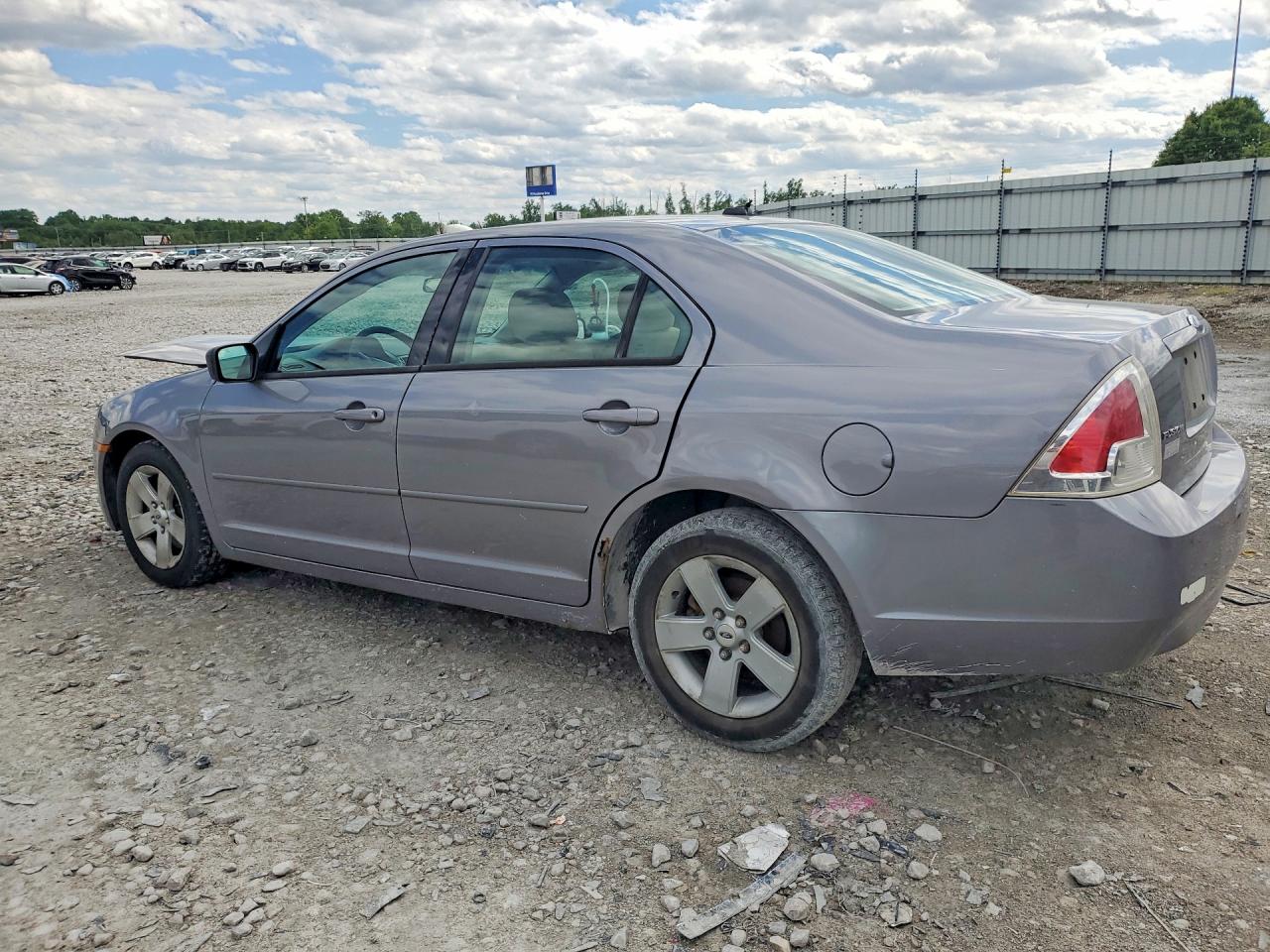 2007 FORD FUSION SE photo 3