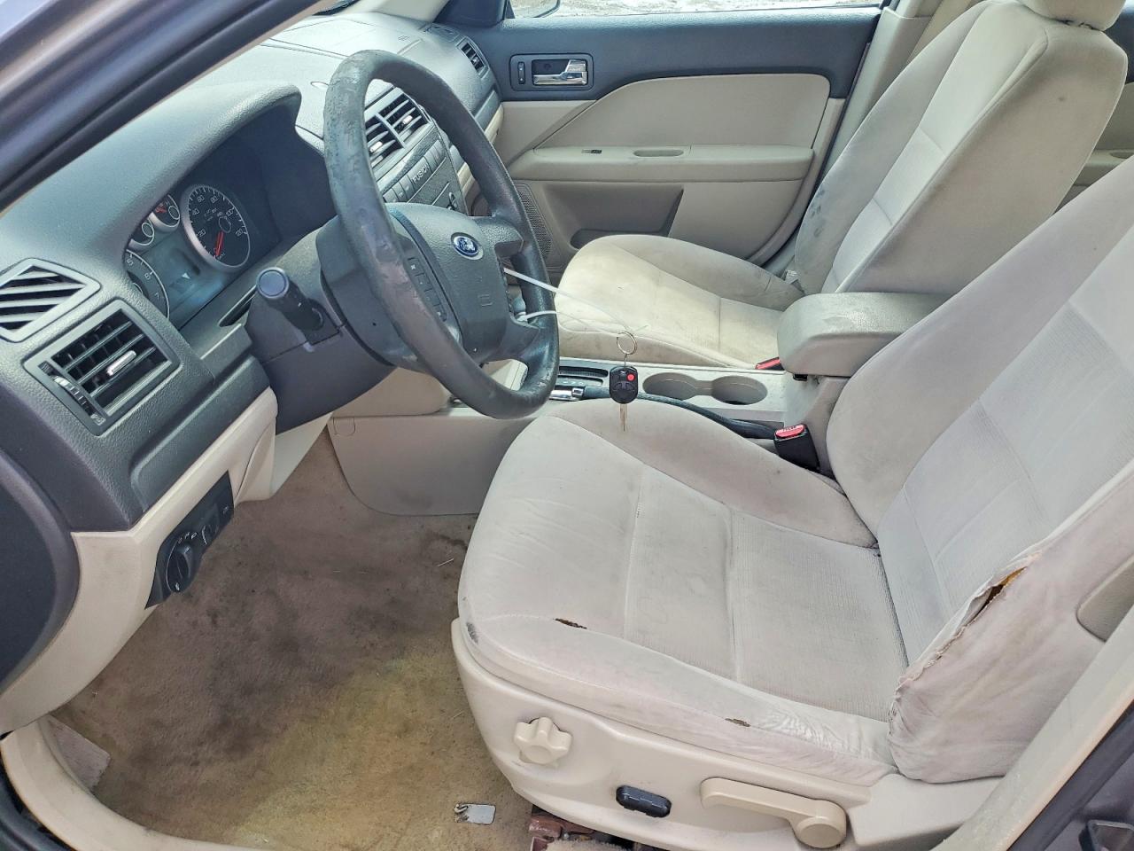 2007 FORD FUSION SE photo 13