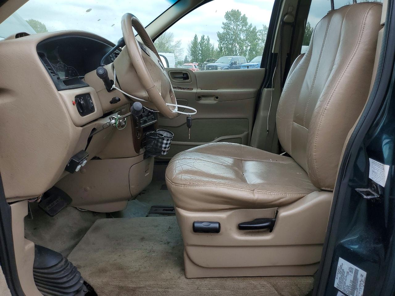 2001 FORD WINDSTAR SEL photo 13