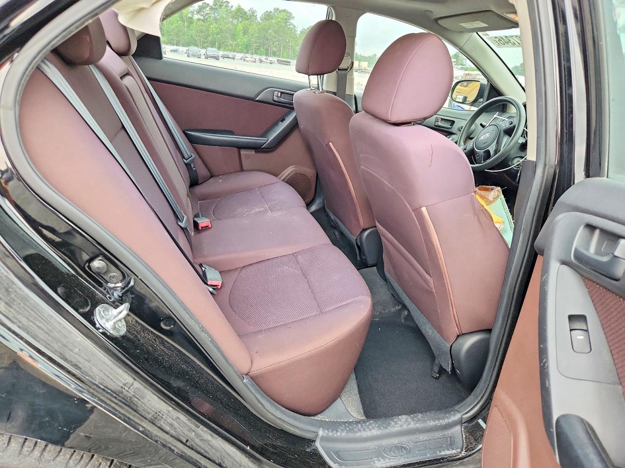 2010 KIA FORTE EX photo 10