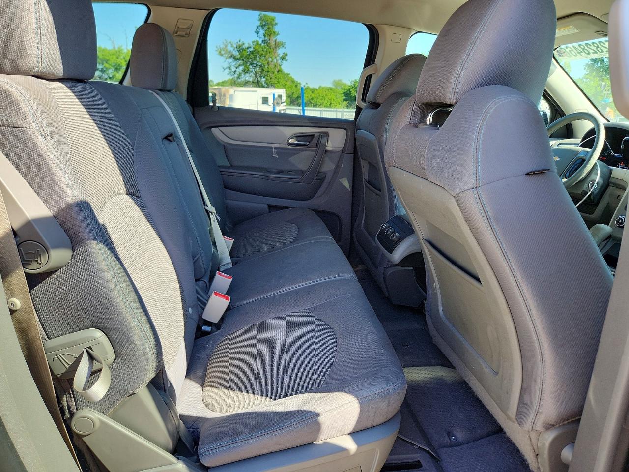 2014 CHEVROLET TRAVERSE LS photo 21