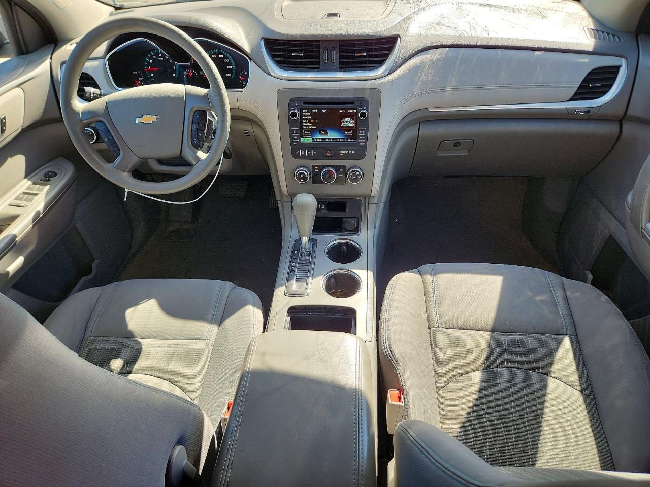 2014 CHEVROLET TRAVERSE LS photo 15