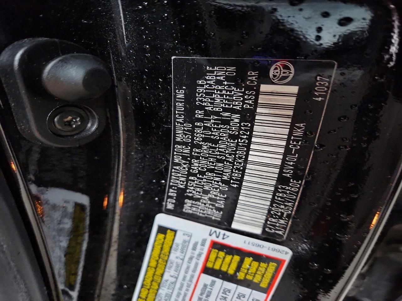 2011 TOYOTA CAMRY LE photo 23