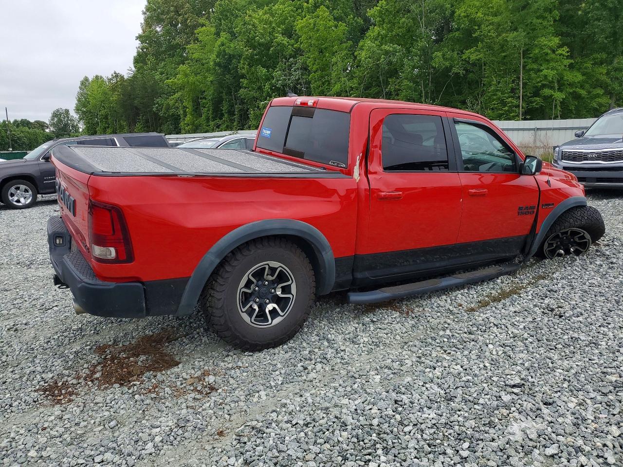 2016 RAM 1500 REBEL photo 5