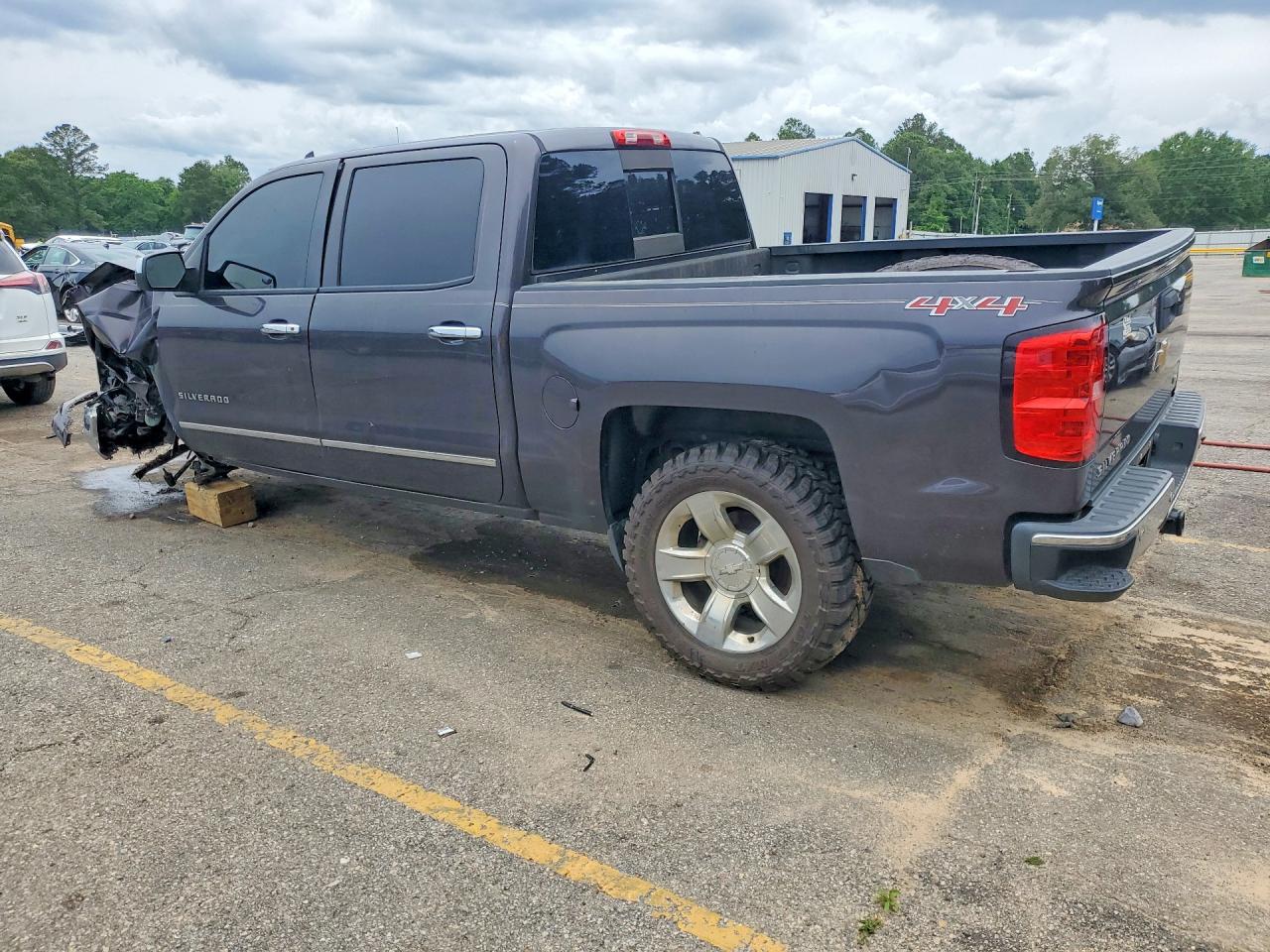 2014 CHEVROLET SILVERADO K1500 LTZ photo 2