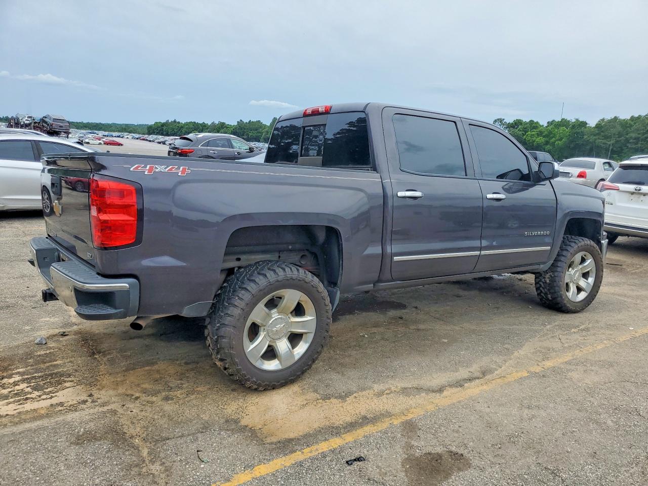 2014 CHEVROLET SILVERADO K1500 LTZ photo 3