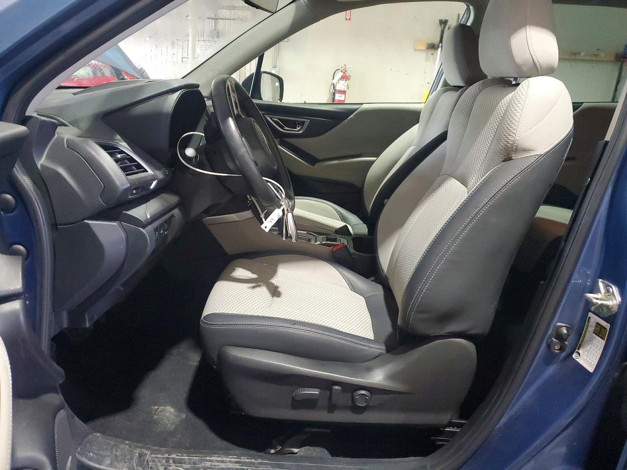 2021 SUBARU FORESTER PREMIUM photo 13