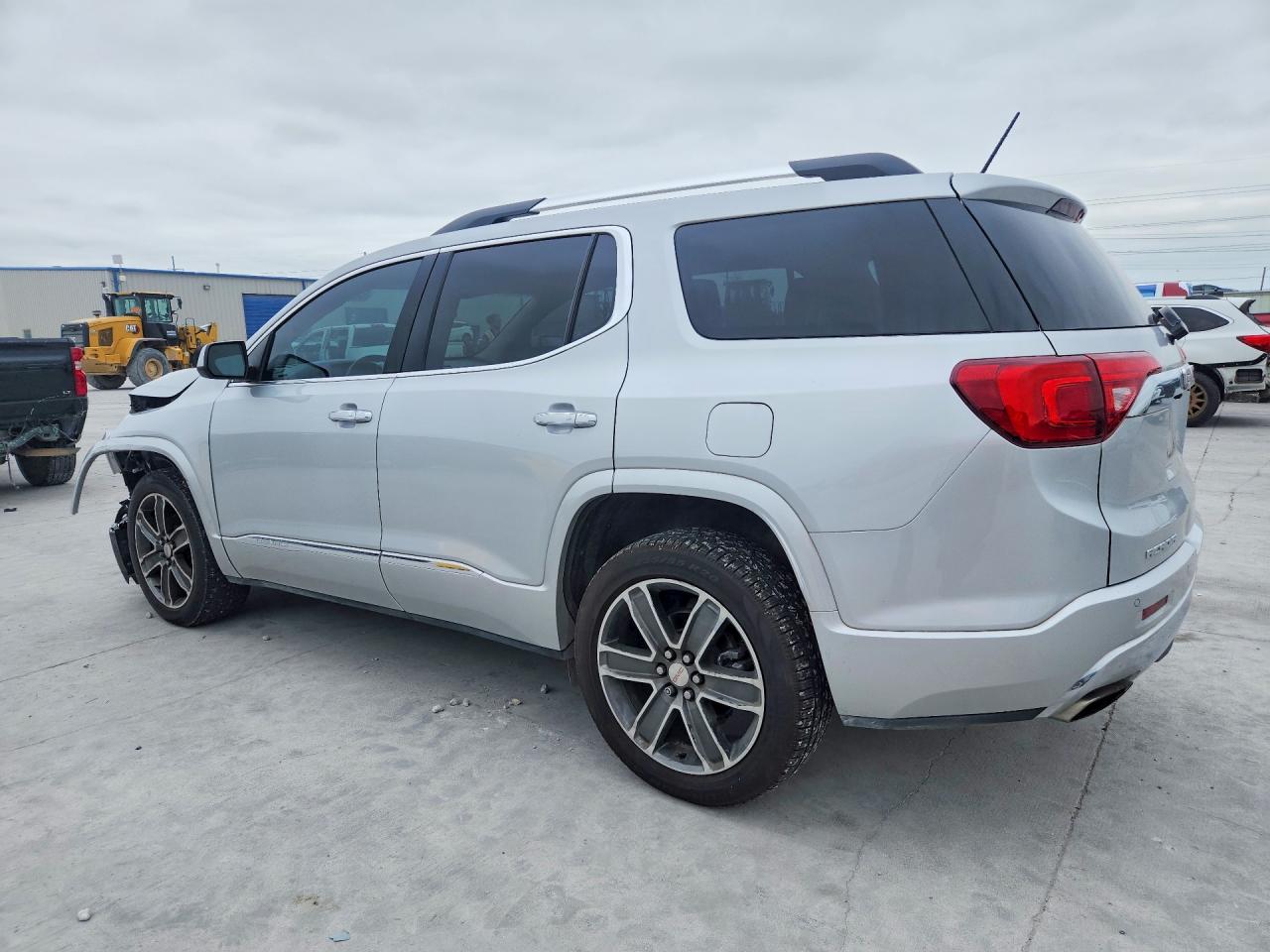 2019 GMC ACADIA DENALI photo 2