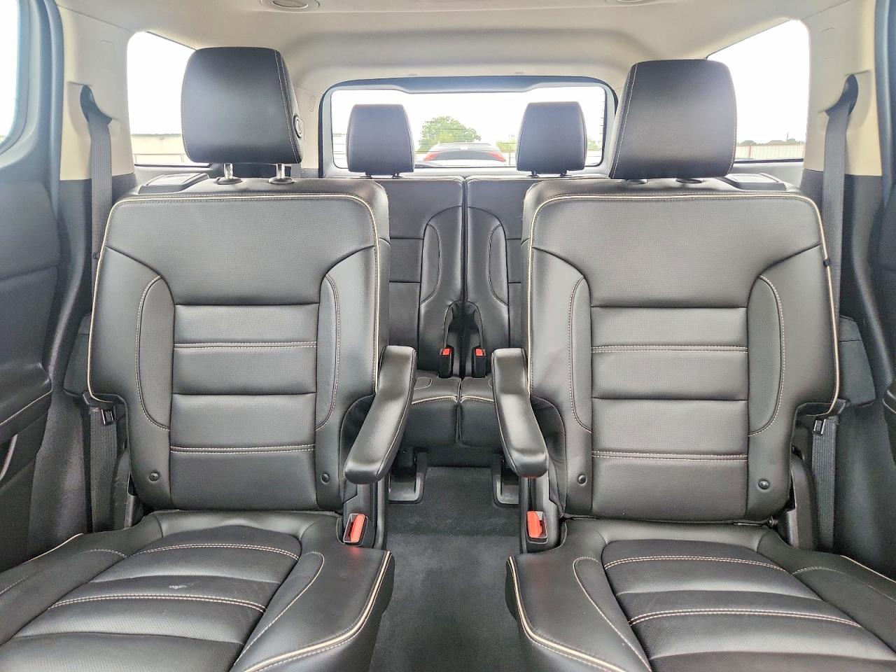 2019 GMC ACADIA DENALI photo 10