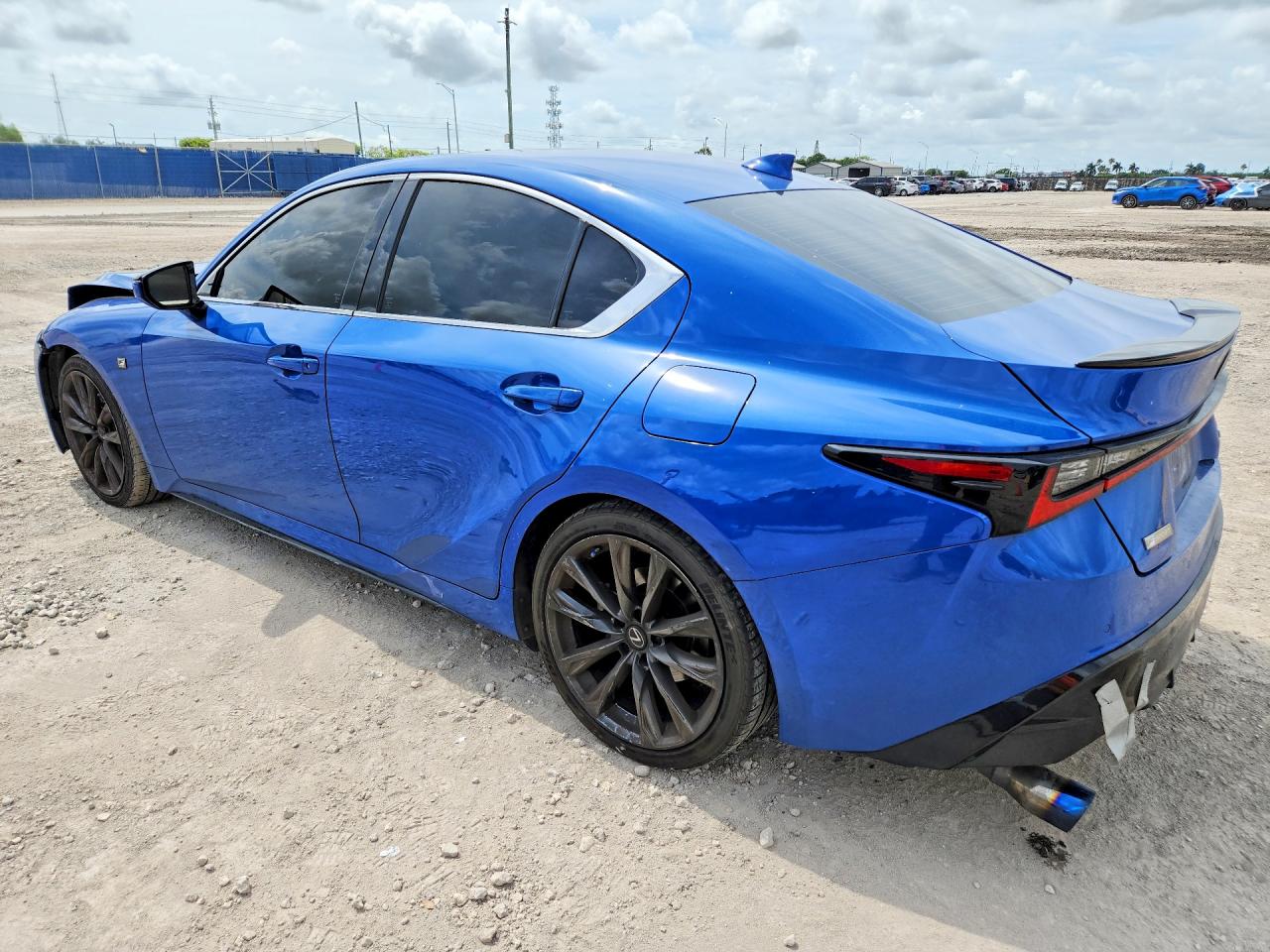 2021 LEXUS IS 350 F SPORT photo 4