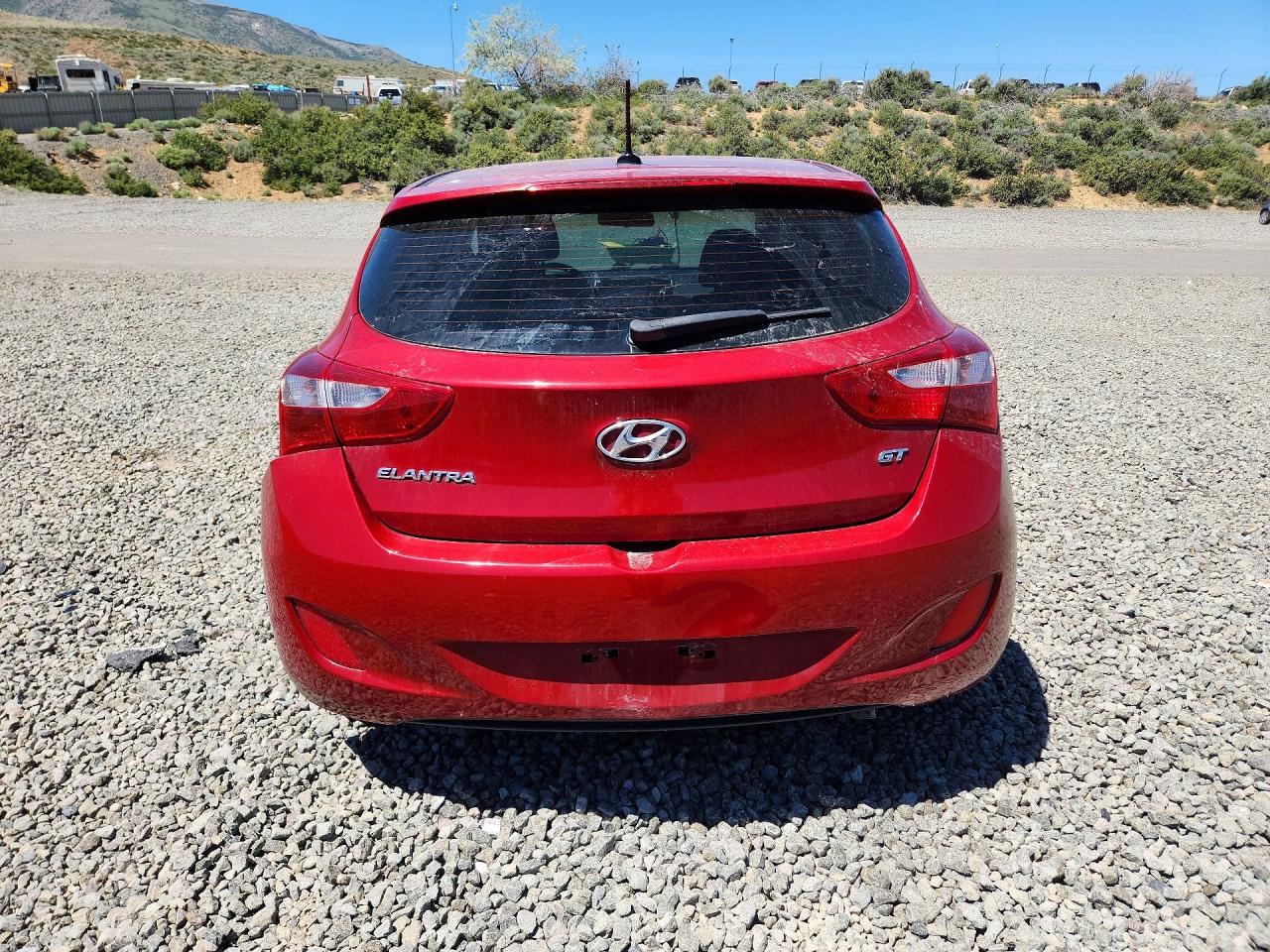 2017 HYUNDAI ELANTRA GT BASE photo 11