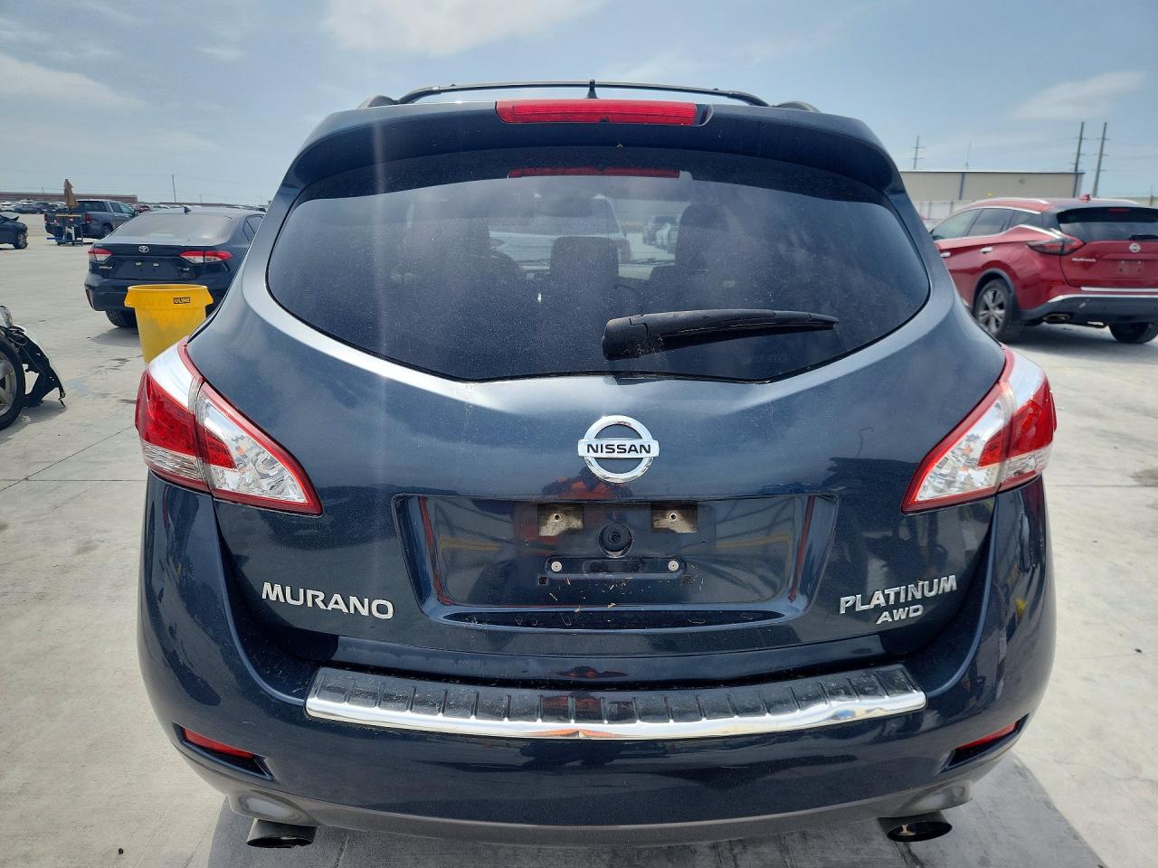 2014 NISSAN MURANO LE photo 11