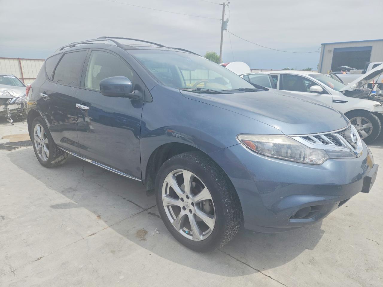 2014 NISSAN MURANO LE photo 7