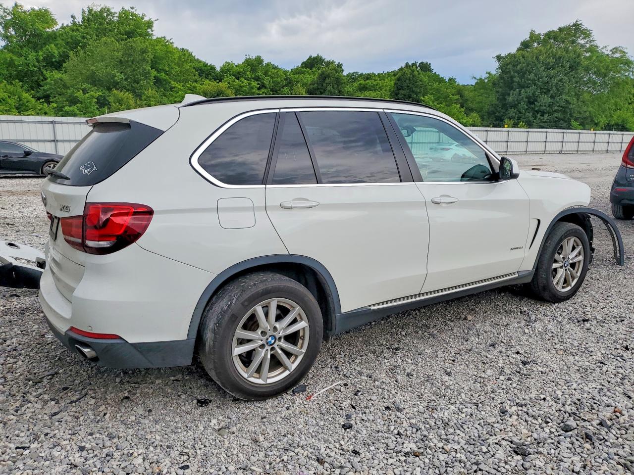2015 BMW X5 XDRIVE35I photo 5