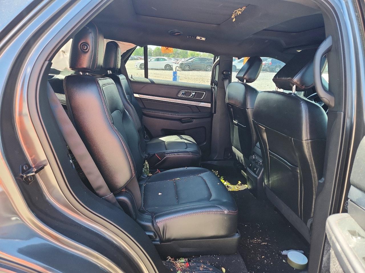 2018 FORD EXPLORER SPORT photo 31