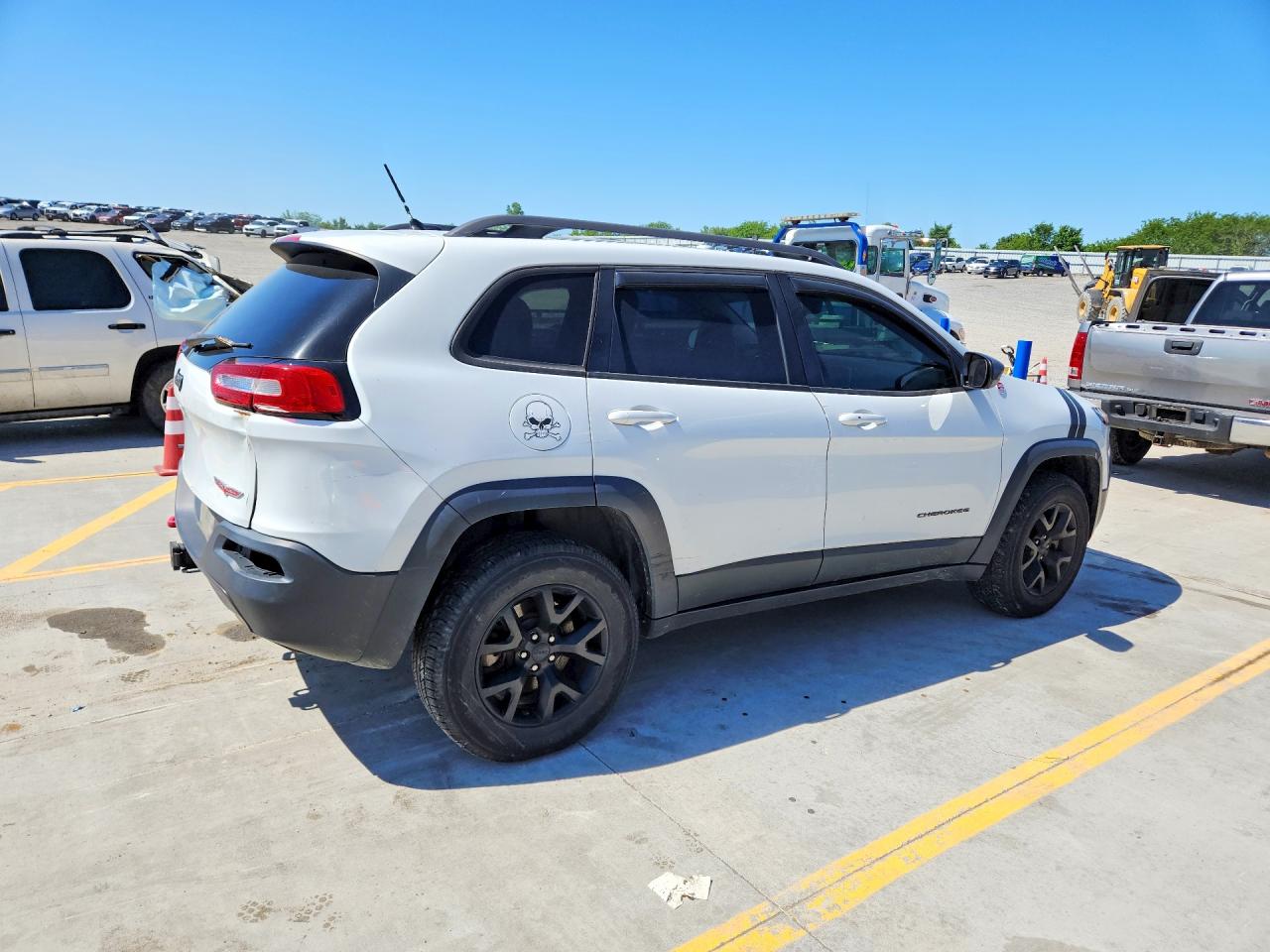 2015 JEEP CHEROKEE TRAILHAWK photo 3
