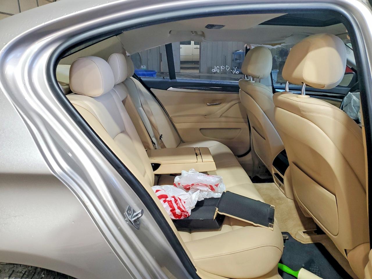 2015 BMW 528 I photo 28