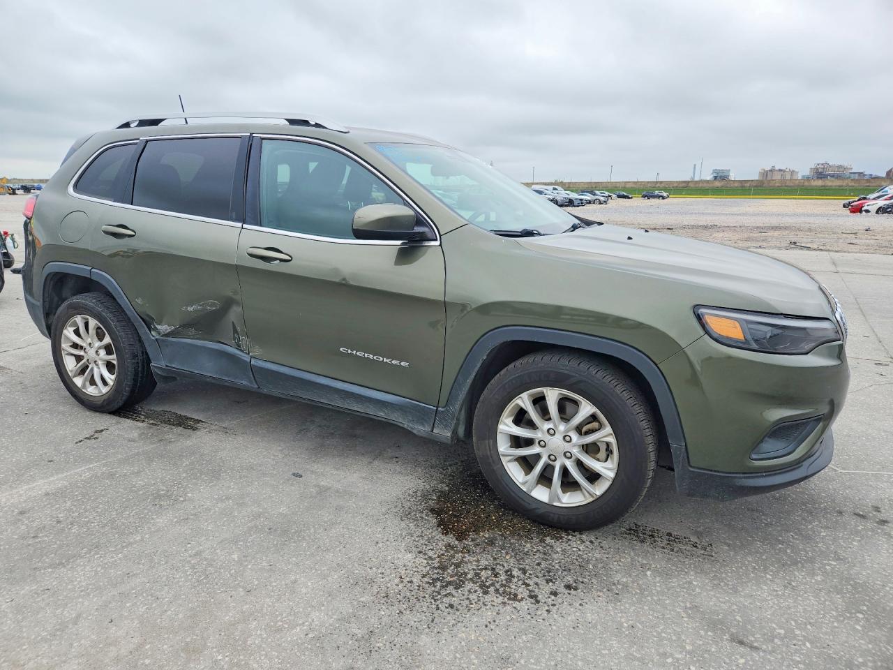 2019 JEEP CHEROKEE LATITUDE photo 10