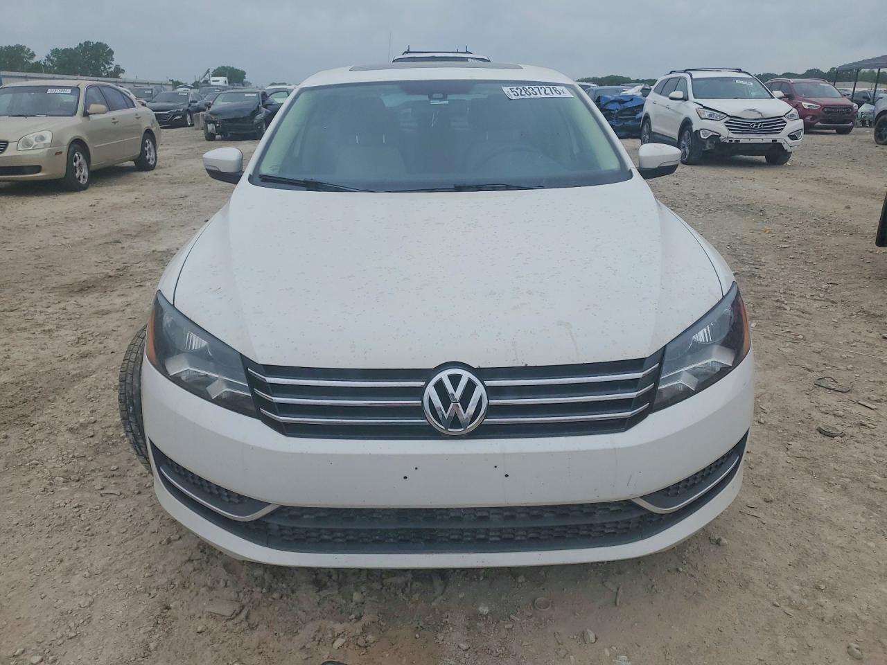 2014 VOLKSWAGEN PASSAT SE photo 9