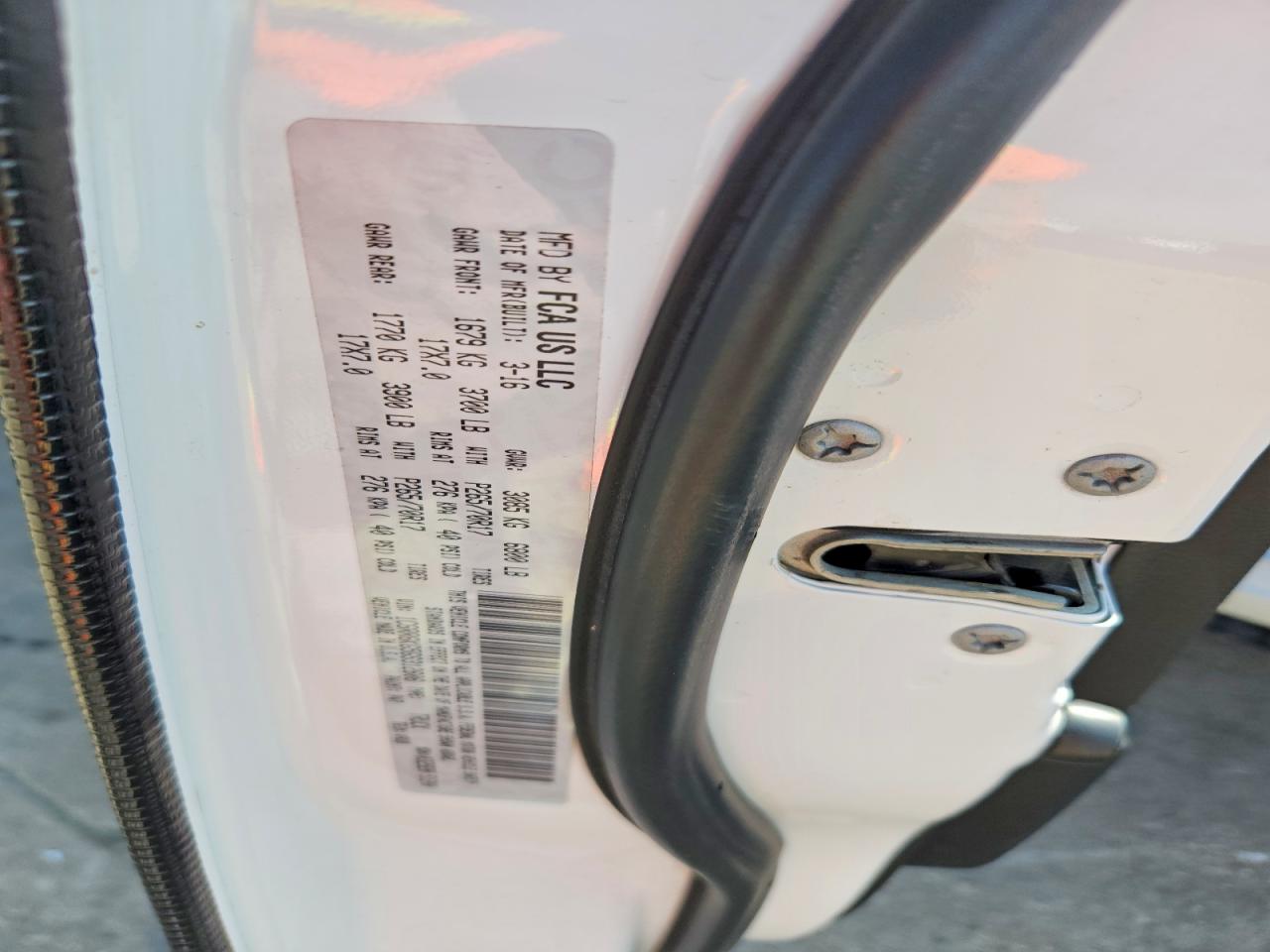 2016 RAM 1500 ST photo 34