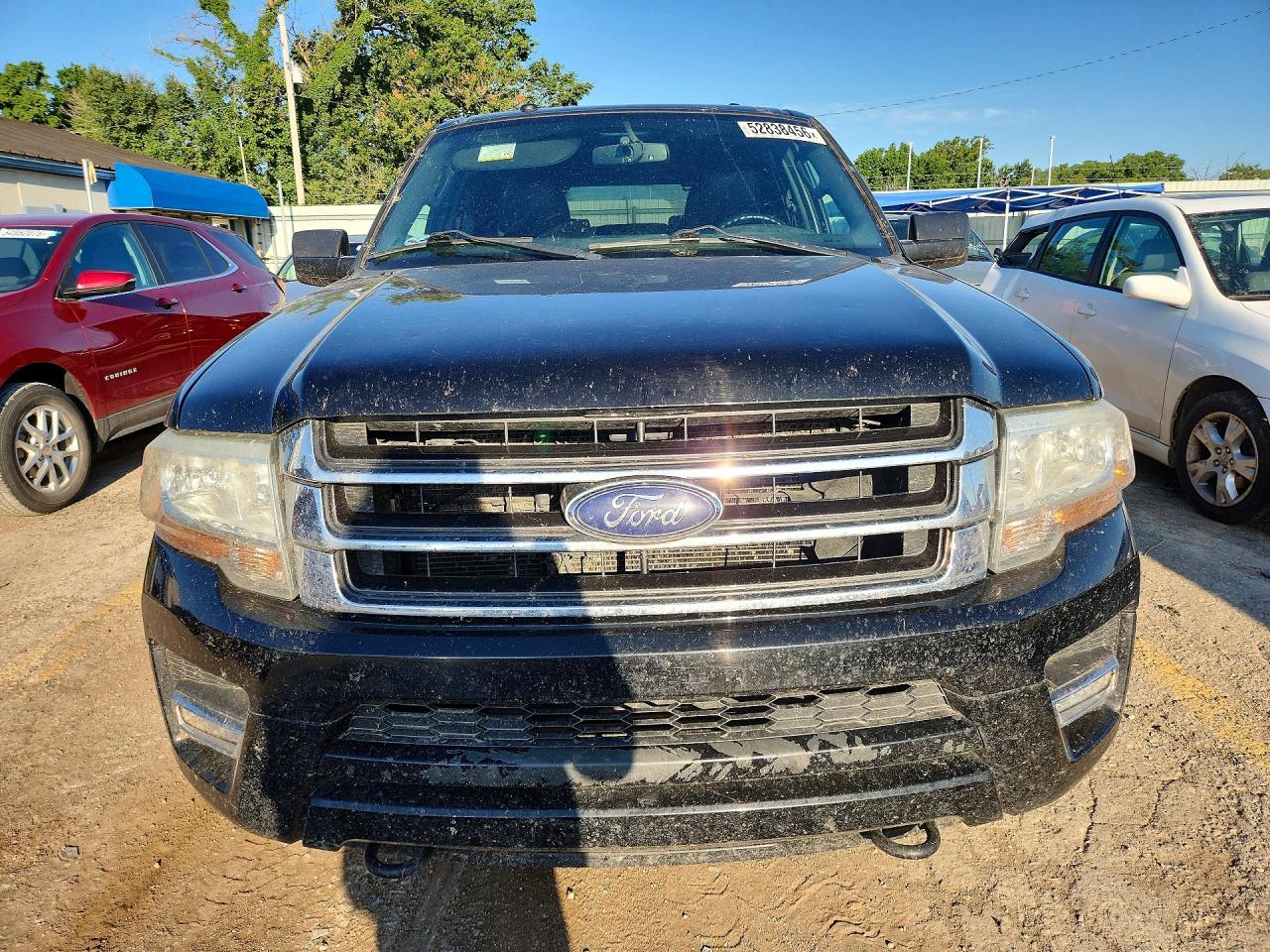 2017 FORD EXPEDITION EL XLT photo 13