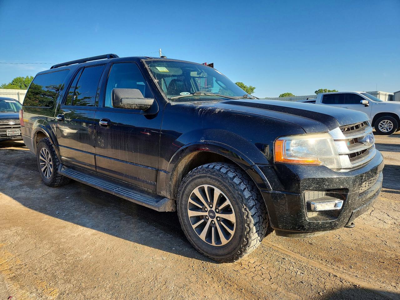 2017 FORD EXPEDITION EL XLT photo 10