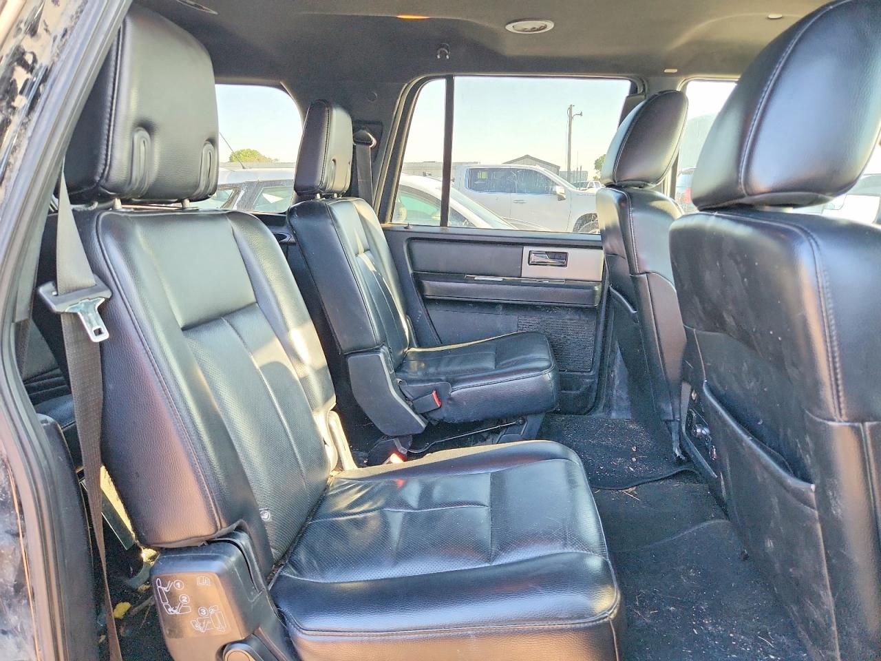 2017 FORD EXPEDITION EL XLT photo 31