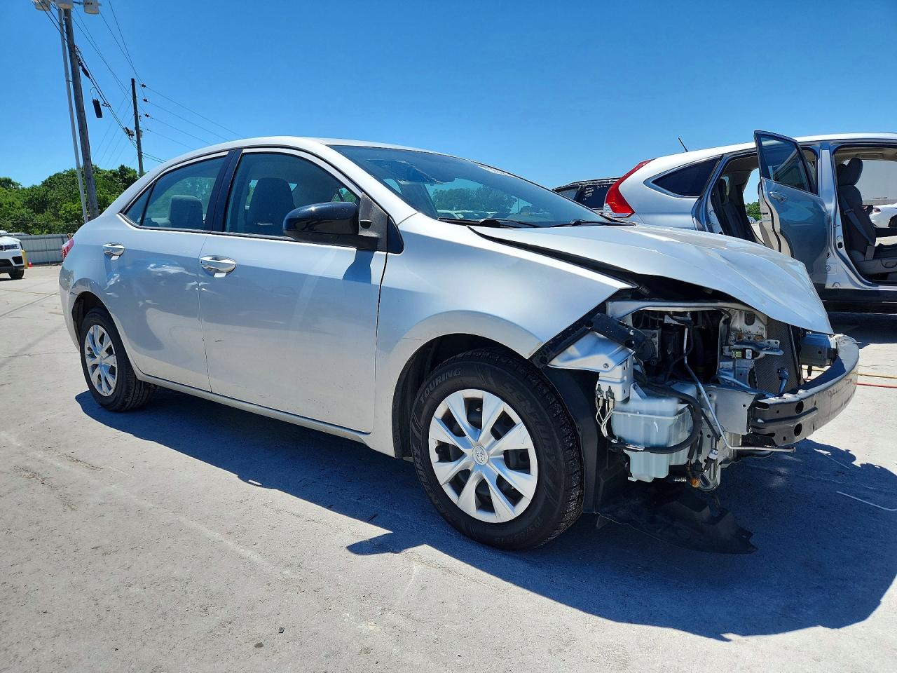 2014 TOYOTA COROLLA L photo 10