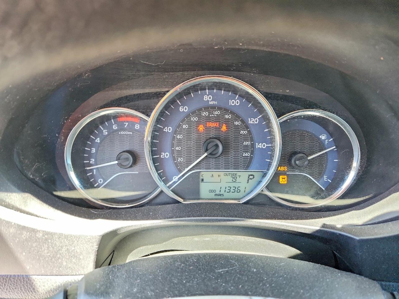 2014 TOYOTA COROLLA L photo 25