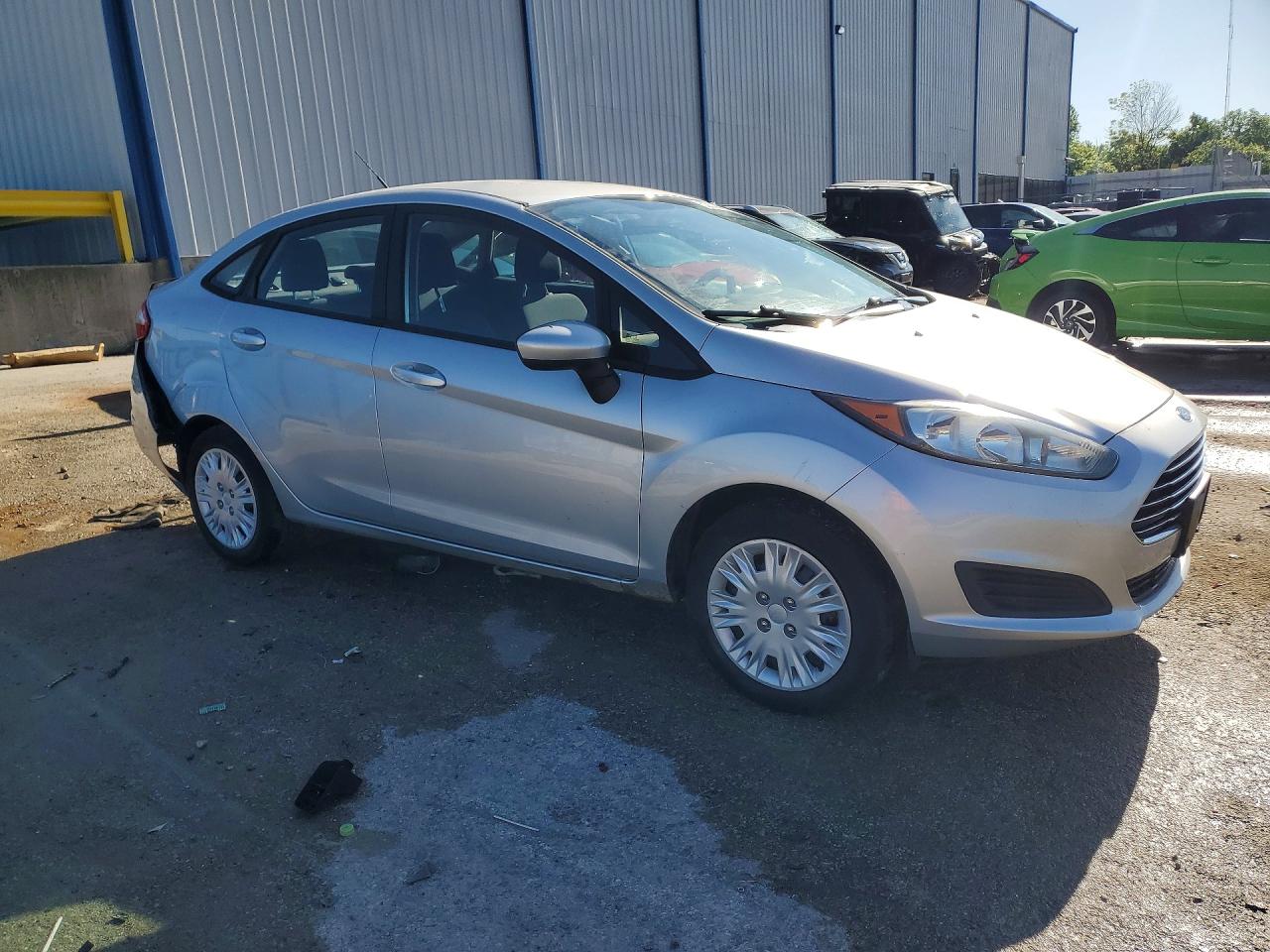 2016 FORD FIESTA S photo 10