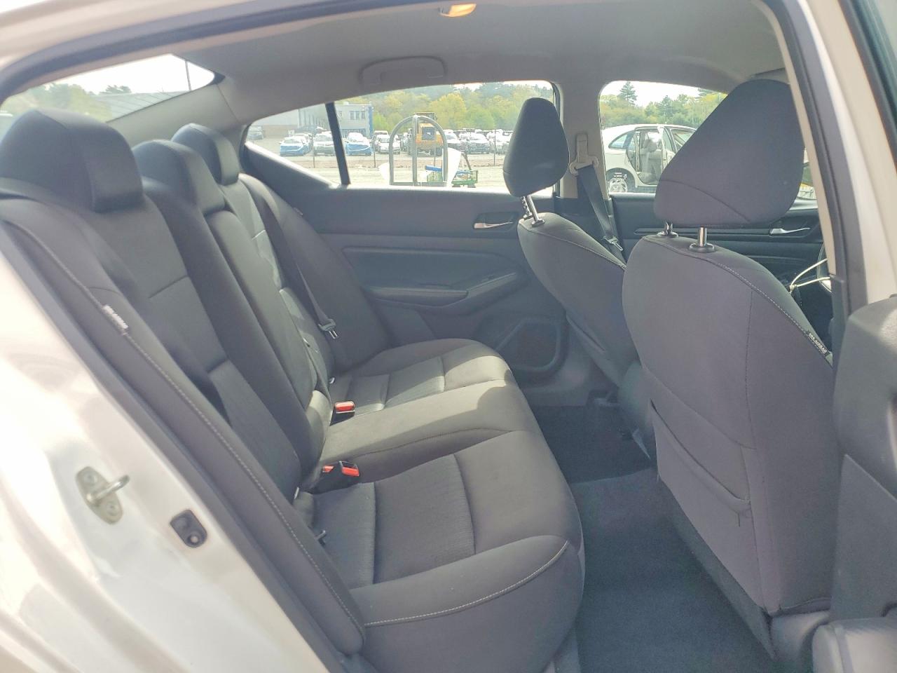 2019 NISSAN ALTIMA photo 19