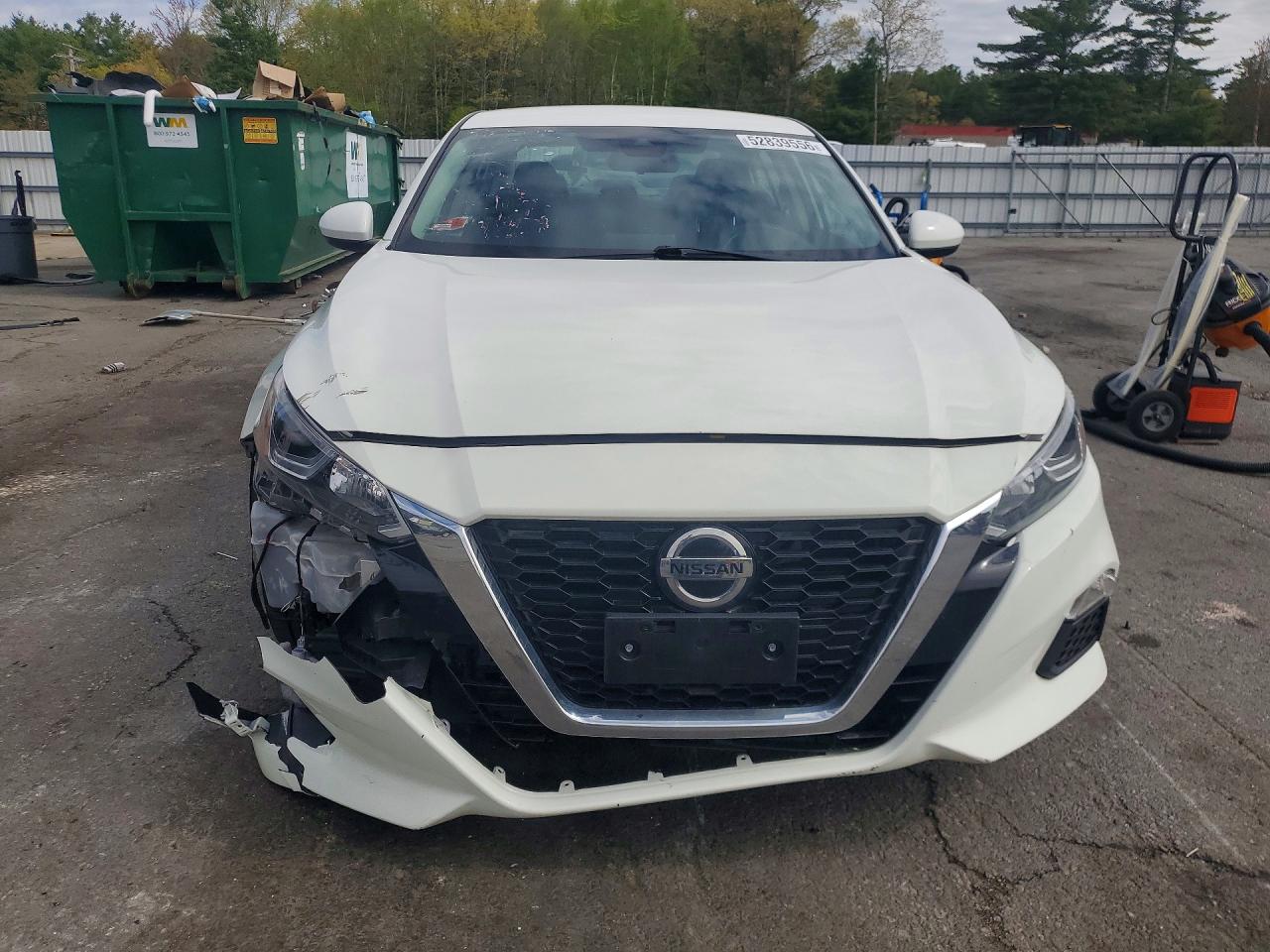 2019 NISSAN ALTIMA photo 9