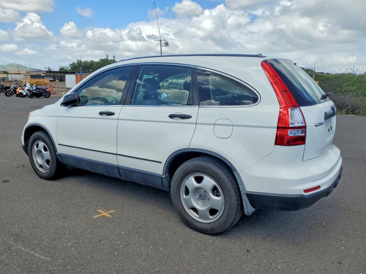 2011 HONDA CR-V LX photo 3