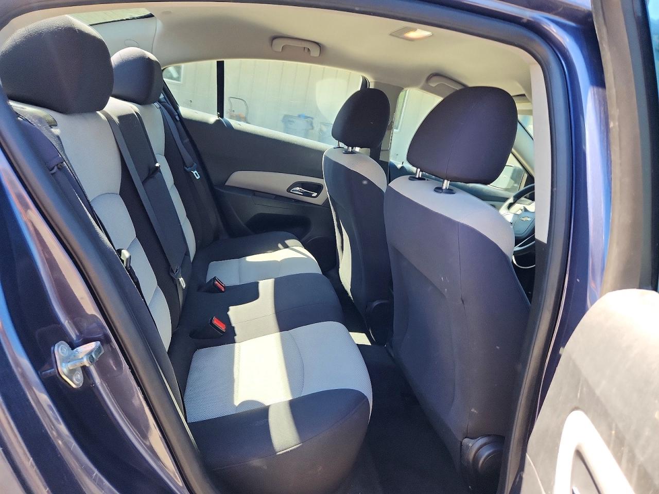 2014 CHEVROLET CRUZE LS photo 28