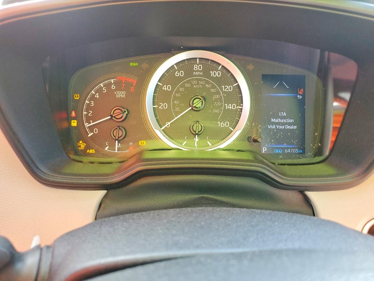 2022 TOYOTA COROLLA LE photo 17