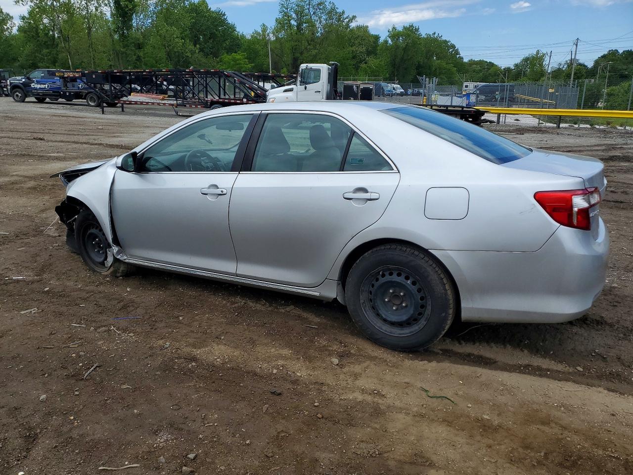 2012 TOYOTA CAMRY LE photo 4