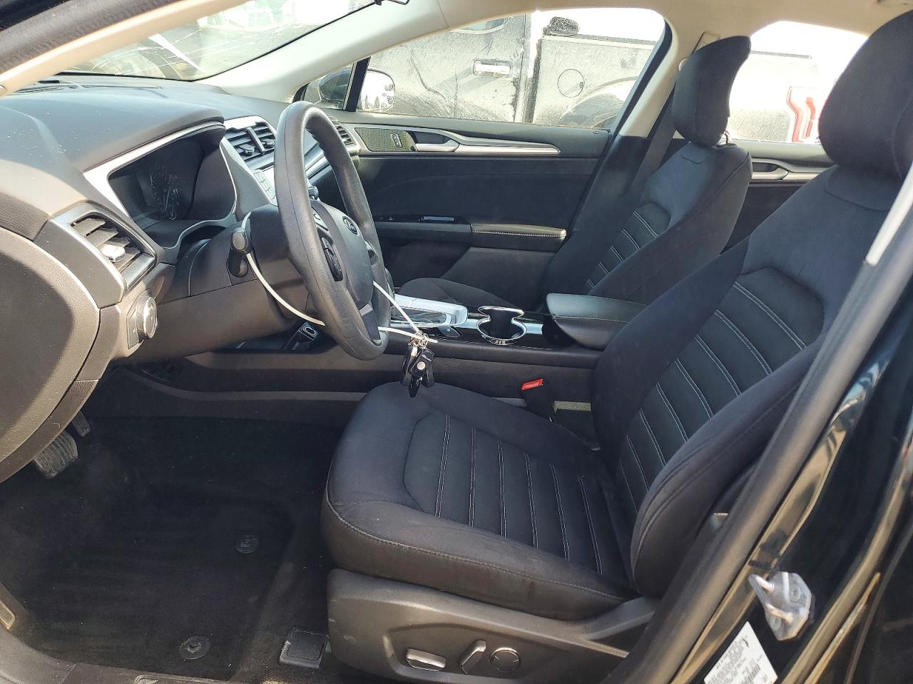 2014 FORD FUSION SE photo 7