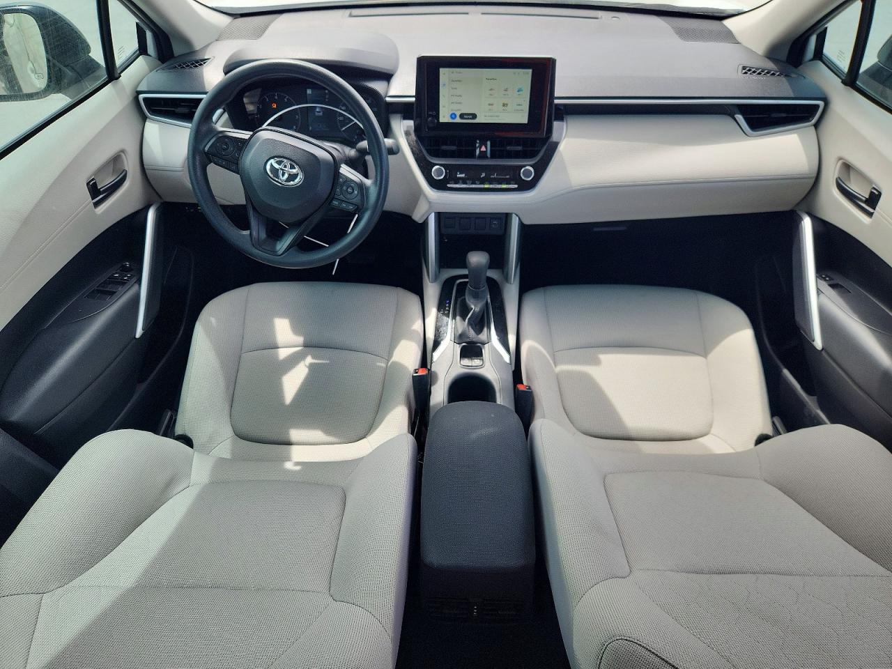 2024 TOYOTA COROLLA CROSS L photo 22