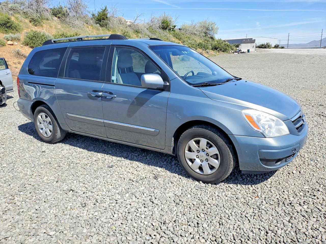 2008 HYUNDAI ENTOURAGE GLS photo 7