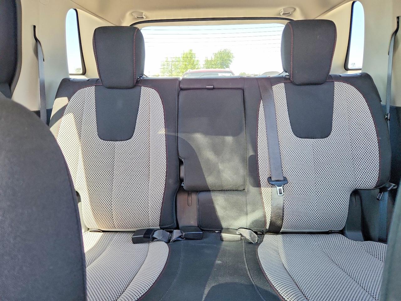 2017 GMC TERRAIN SLE photo 19